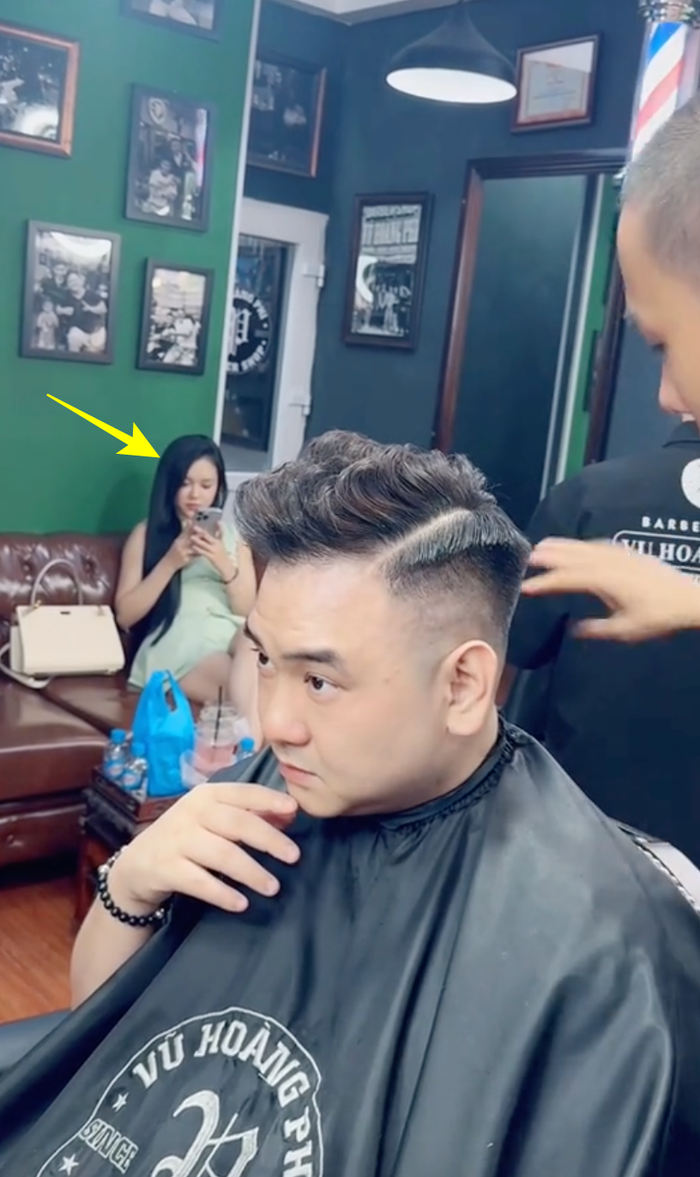 Xemesis công khai chuyện tình cảm viên mãn bên Bò Chảnh, tuy nhiên phải xóa vội bài đăng Ảnh 1