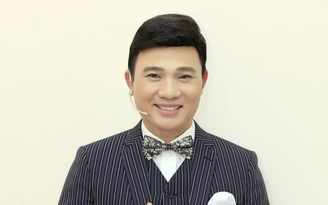 Dù là 'đại gia ngầm', anh sống rất khiêm nhường. 