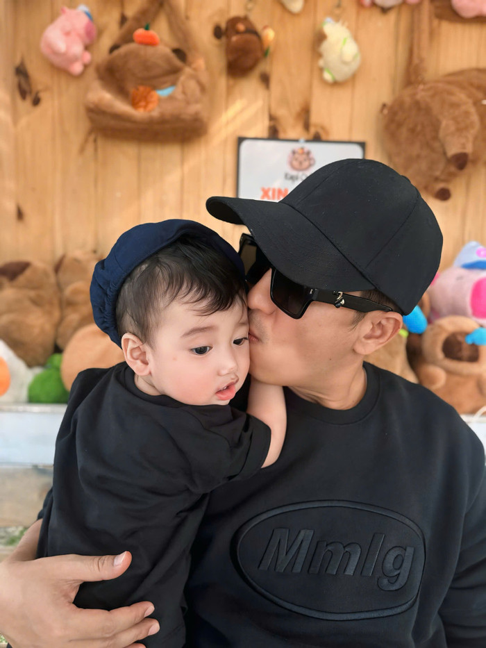 Showbiz 24h: Trường Giang luôn hết mực yêu thương, quan tâm đến gia đình nhỏ. Ảnh: FBNV