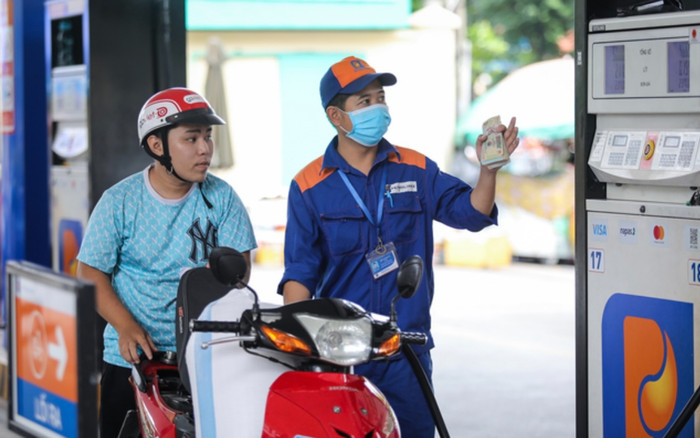 Giá xăng dầu đồng loạt tăng mạnh Ảnh 2