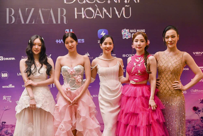 Dàn người chơi đình đám tại Bước Nhảy Hoàn Vũ.