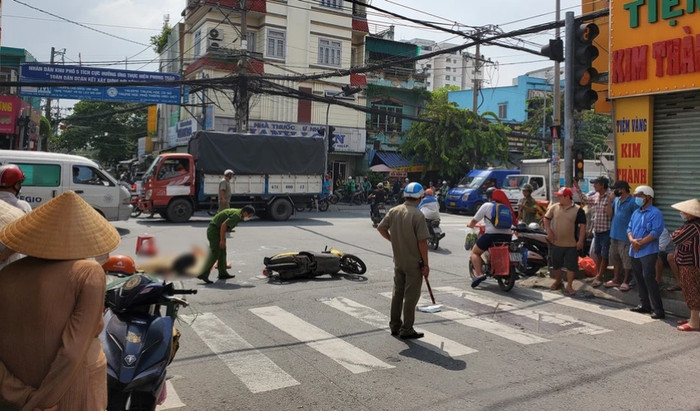 Hiện trường vụ tai nạn. Ảnh: PLO