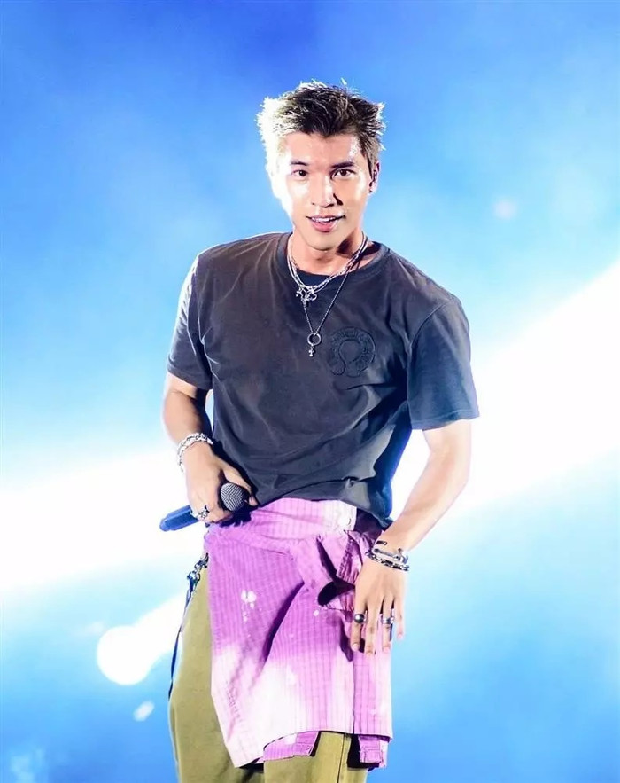 HIEUTHUHAI chưa thỏa mãn fan 'rap diss' Ảnh 3