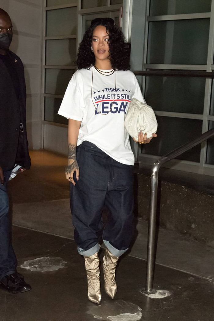 Những itenms không thể thiếu trong tủ quần áo của 'ngôi sao quyền lực nhất Met Gala' Ảnh 4