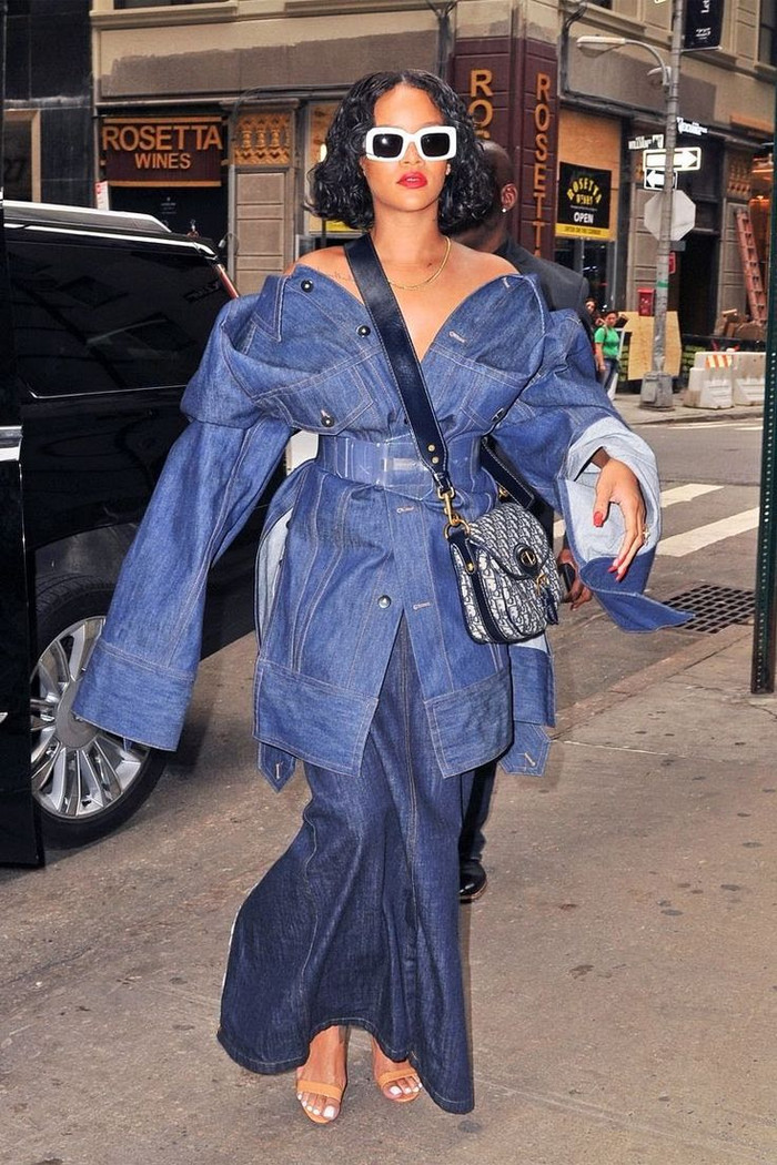 Những itenms không thể thiếu trong tủ quần áo của 'ngôi sao quyền lực nhất Met Gala' Ảnh 8