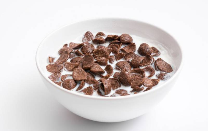 Ngũ cốc có thể mang lại cảm giác tiện lợi nhưng nếu sử dụng chúng thường xuyên, lượng đường trong cơ thể bạn sẽ tăng cao. 