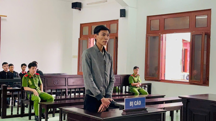 Đối tượng Việt tại tòa. Ảnh: Vietnamnet.