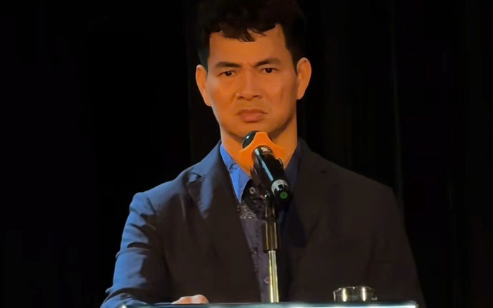 NSND Xuân Bắc nghẹn ngào nói lời chia tay đồng nghiệp ở Nhà hát Kịch Việt Nam Ảnh 2