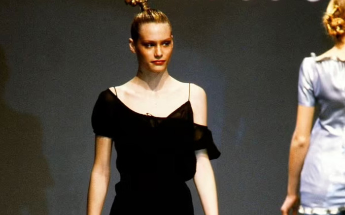 Siêu mẫu nổi tiếng showbiz đột ngột qua đời ở tuổi 46 Ảnh 2