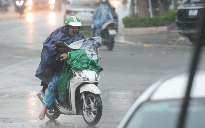 Dự báo thời tiết hôm nay (9/11): Nam Bộ mưa lớn vào chiều tối Ảnh 2