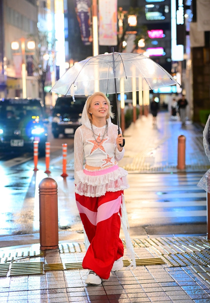 Ca sĩ trẻ Phương Nghiêm vừa mới 'debut' làng nhạc Việt với một mini album được đầu tư hoành tráng.