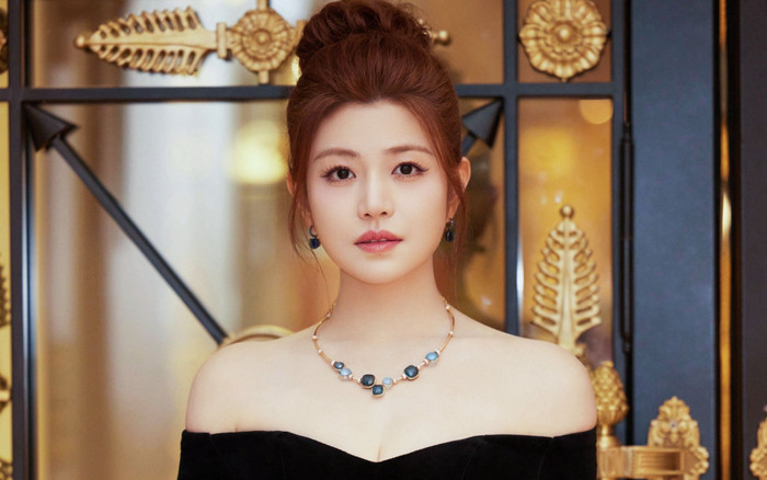 Trần Nghiên Hy bị chỉ trích đeo nhẫn cưới vì 'hám fame' Ảnh 2