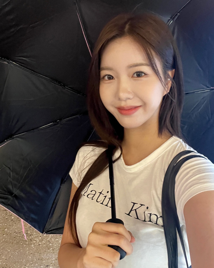 Lee Hooyeon cảm thấy may mắn và hạnh phúc khi được quay hình cho Đảo Thiên Đường ở Phú Quốc.