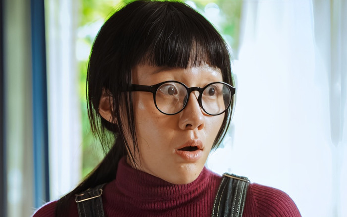 Nhan sắc khác lạ gây sốc của Uyển Ân - em gái Trấn Thành Ảnh 2