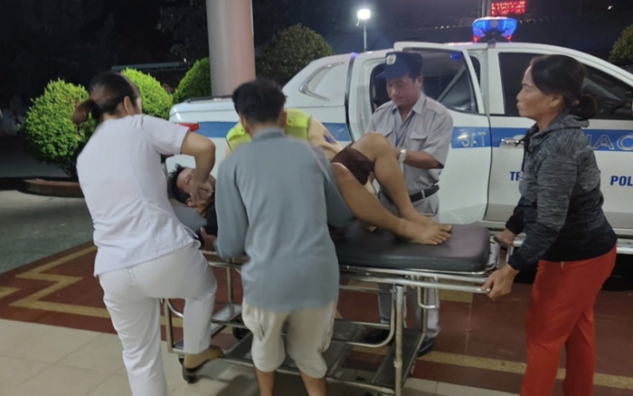 Phát hiện tài xế xe tải có dấu hiệu đột quỵ khi đang di chuyển trên cao tốc Phan Thiết - Dầu Giây Ảnh 2