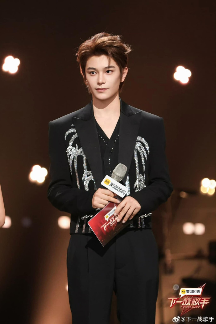 Mặc dù chưa có nhiều chắc chắn nhưng nhiều người mong chờ màn hợp tác của Đinh Vũ Hề và Ngô Cẩn Ngôn trong thời gian tới.