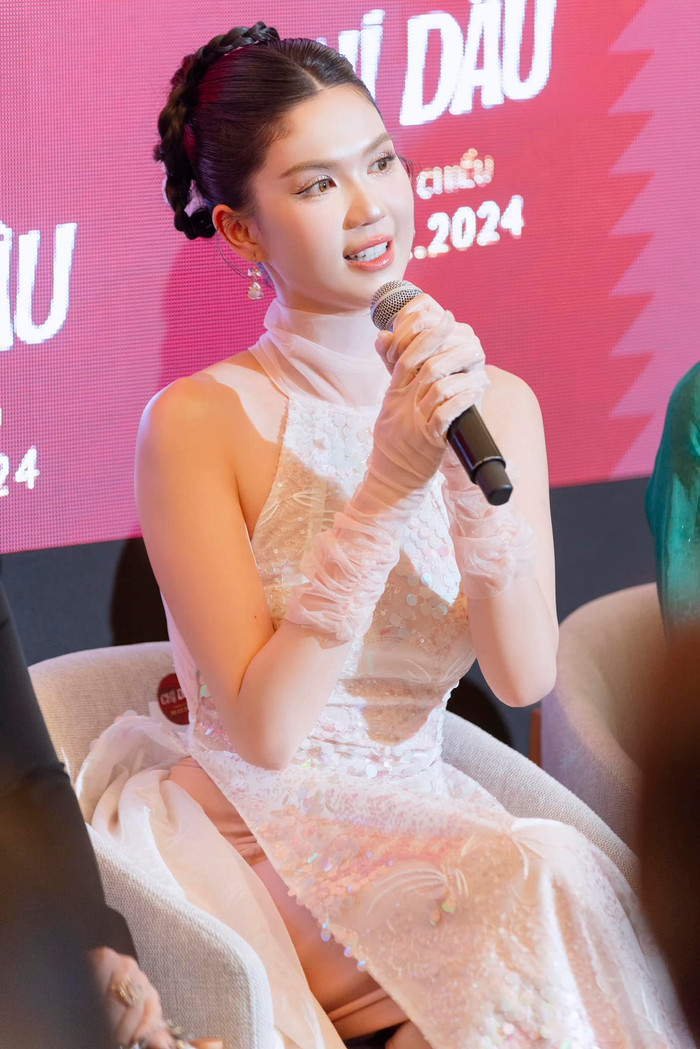 Ngọc Trinh hợp tác cùng các đàn chị nổi tiếng ở phim mới