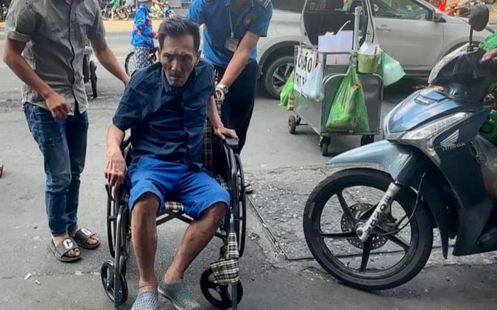 Động thái phũ phàng của vợ cũ Thương Tín khi nam nghệ sĩ nhập viện Ảnh 2