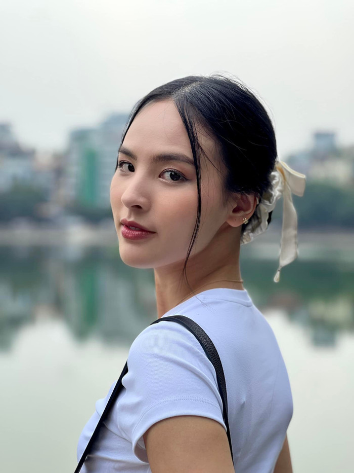 Nhan sắc đời thường của đại diện Việt Nam tại Miss Charm 2024.