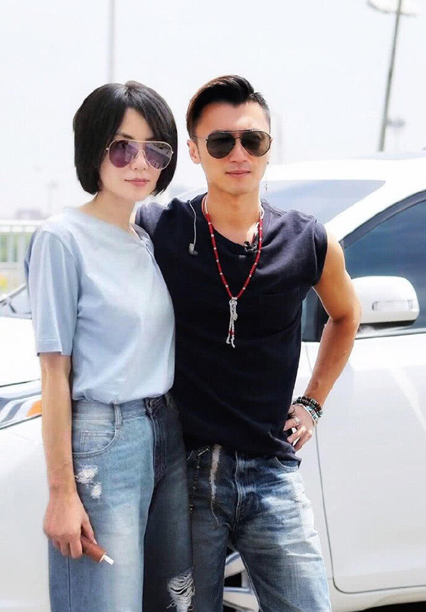 Nhiều người đang dành sự quan tâm đến cặp đôi đình đám showbiz. 