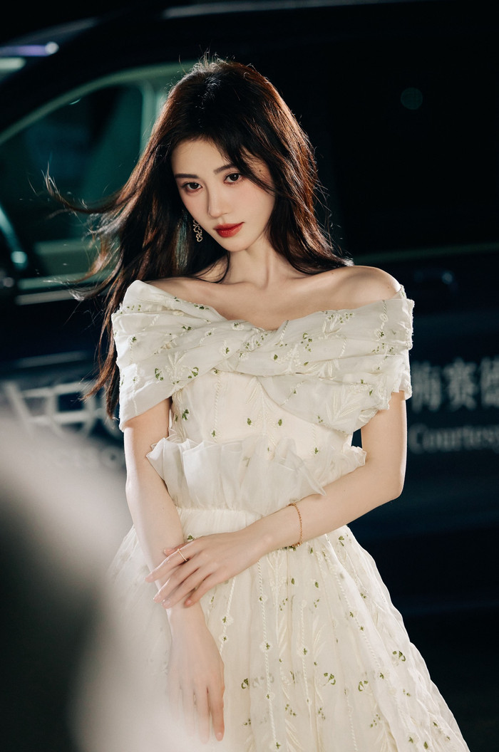 Cúc Tịnh Y và Tống Uy Long thuộc top đầu 'visual' trong giới.