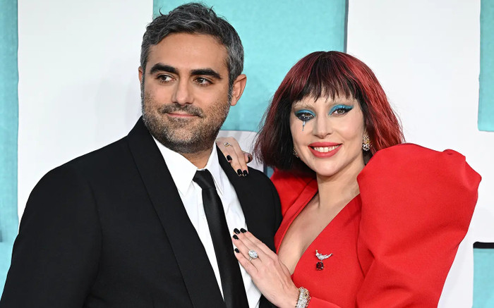 Lady Gaga hé lộ món quà đặc biệt được chồng sắp cưới tặng Ảnh 2