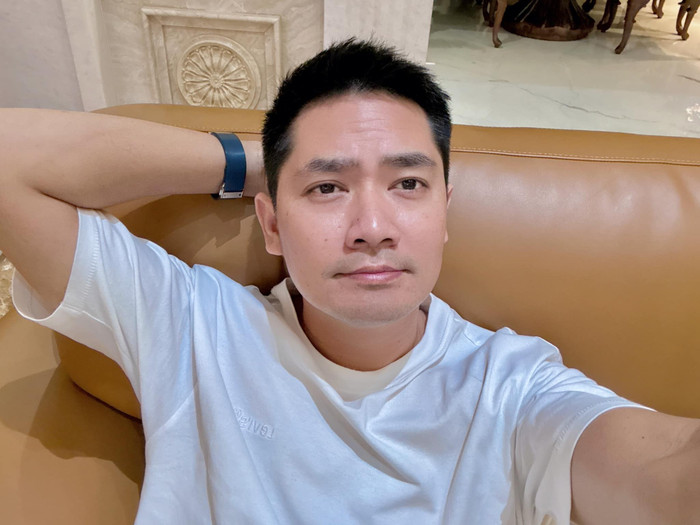 Minh Luân cho biết anh khao khát lập gia đình nhưng cần đúng người, đúng thời điểm thay vì vội vàng. (Ảnh FBNV)