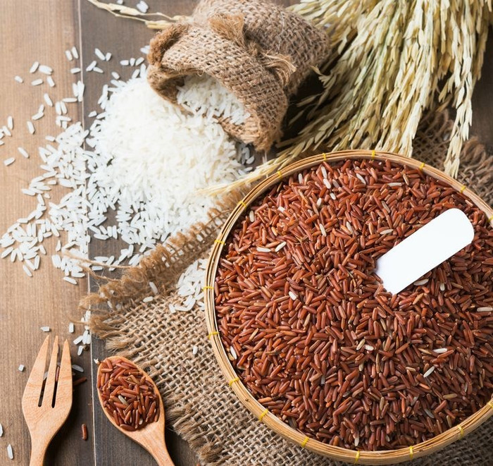 Gạo lức không chỉ hỗ trợ giảm cân, mà còn giúp tăng cường sức khỏe.