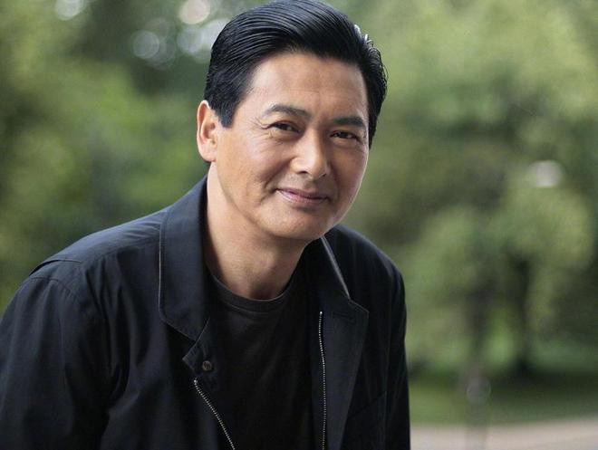 Châu Nhuận Phát rao bán biệt thự trên núi. 