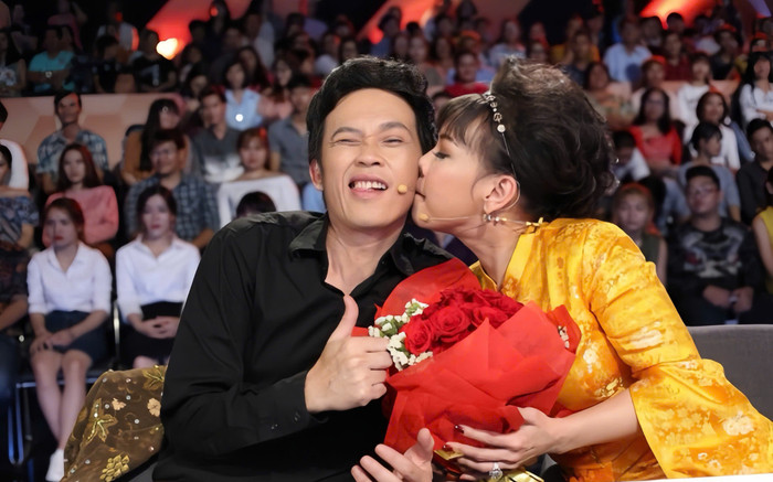 'Vợ' Hoài Linh đáp trả gay gắt vụ tiền từ thiện Ảnh 2