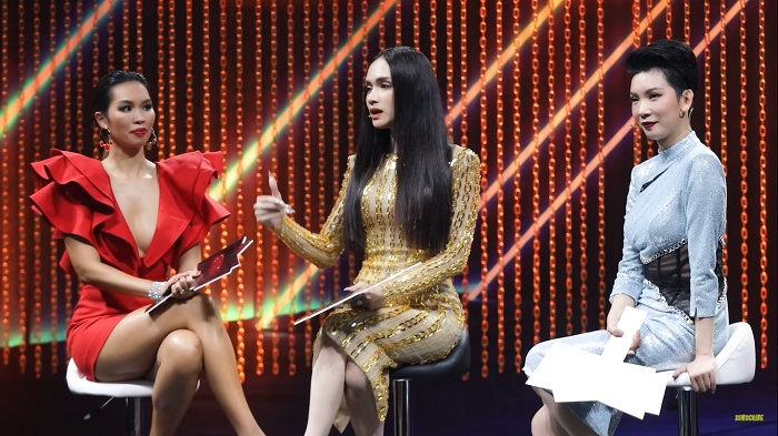 Kể cả khi cùng tham gia một chương trình, Hà Anh - Xuân Lan vẫn nhiệt tình 'kèn cựa' lẫn nhau. Ảnh: Sưu tầm