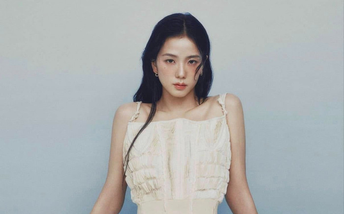 Ngày vui của Jisoo (BLACKPINK) và 'bạn trai' hơn 8 tuổi Ảnh 2