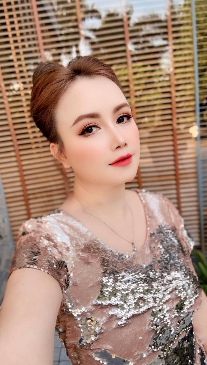 Nữ diễn viên luôn giữ năng lượng tích cực, vượt qua biến cố hôn nhân. Ảnh: FBNV