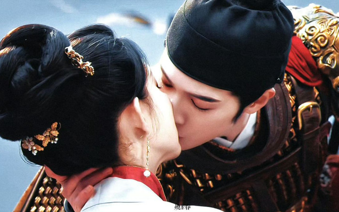 Cặp đôi Hoa ngữ hot hơn Ngu Thư Hân - Đinh Vũ Hề tiết lộ khó khăn khi đóng cảnh hôn Ảnh 2