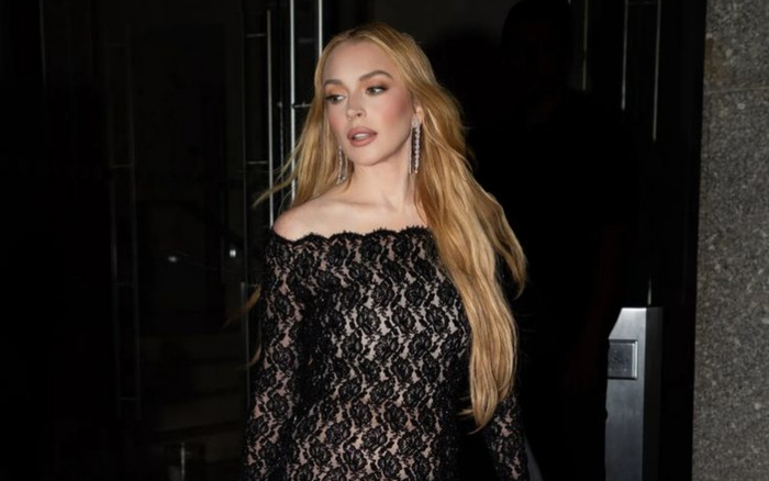 Nữ diễn viên chi gần 8 tỷ đồng cho công cuộc 'cải lão hoàn đồng' Ảnh 2