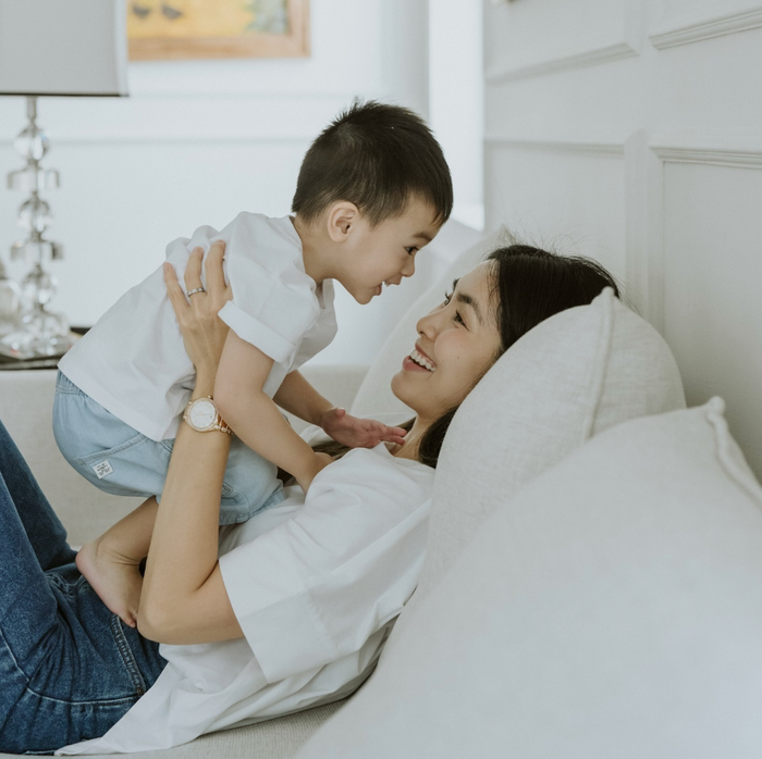 Tăng Thanh Hà khoe góc nghiêng đáng yêu của bé Mason nhân dịp con trai tròn 3 tuổi. (Ảnh: FBNV)