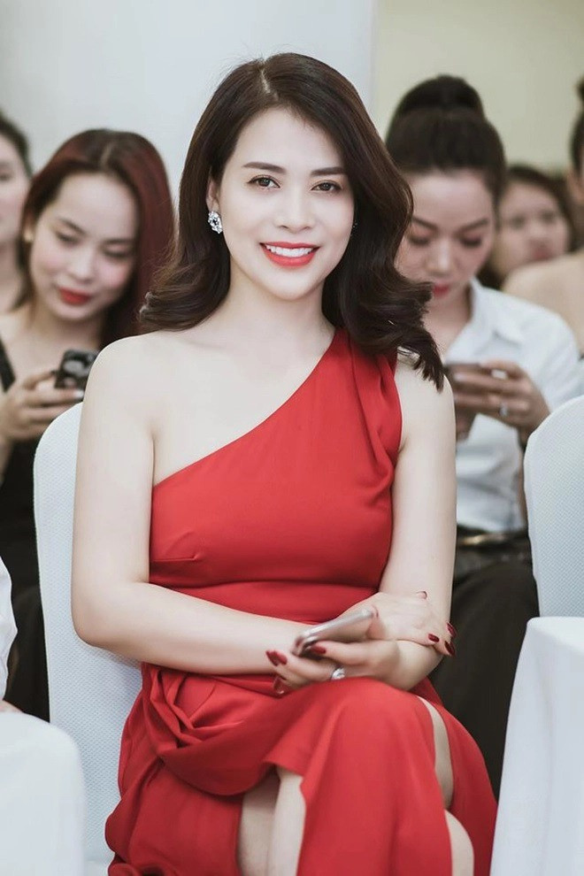 Nhan sắc xinh đẹp, mặn mà của bạn gái Chí Trung. (Ảnh FBNV)