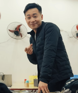 Trong phim, Quang Linh Vlogs đóng vai chàng thanh niên sĩ diện