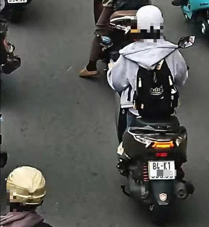 Chiếc xe máy được xác định là tài sản của nạn nhân. Ảnh: Tuổi Trẻ Online