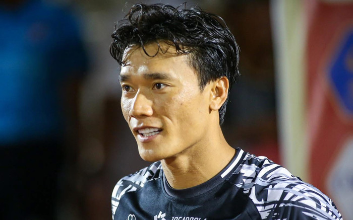 Tin vui cho thủ môn Bùi Tiến Dũng sau khi chia tay TPHCM Ảnh 2