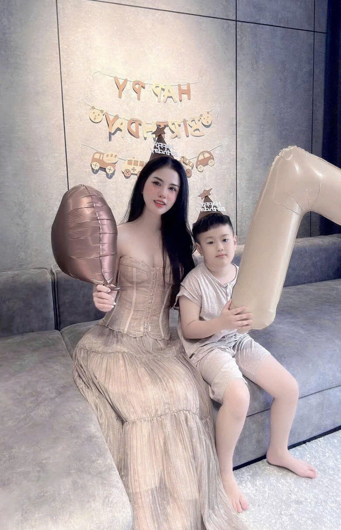 Hương Trần ngày càng nhuận sắc. Ảnh: FBNV