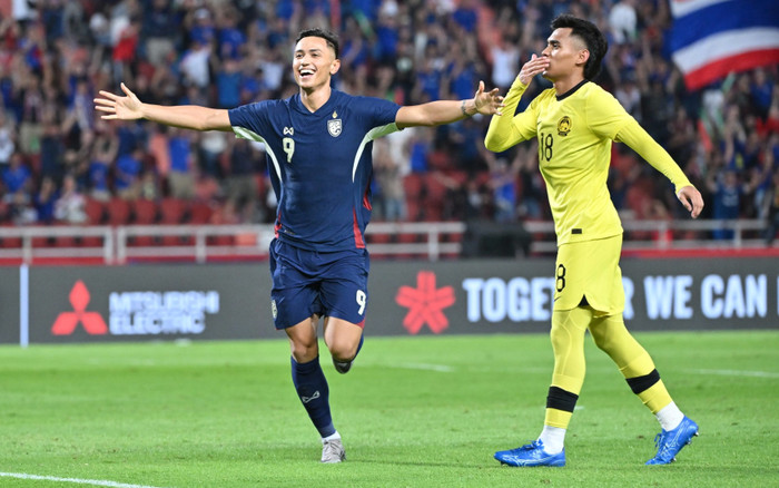 Tuyển Thái Lan thắng nhờ thủ môn Malaysia 'biếu quà' Ảnh 2