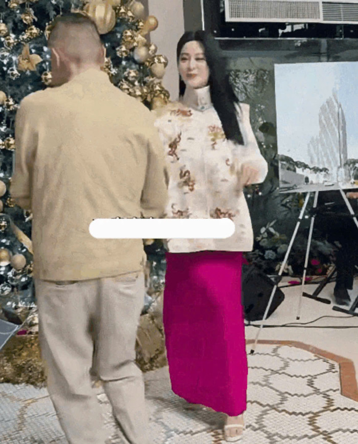 Cả 2 cùng nhau nhảy trên nền nhạc. Ảnh: Chụp màn hình.