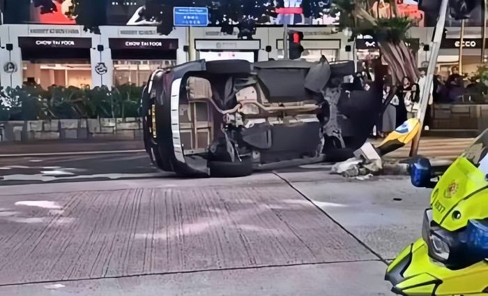 Giang Nhược Lâm gặp tai nạn lật xe. Ảnh: Stheadline