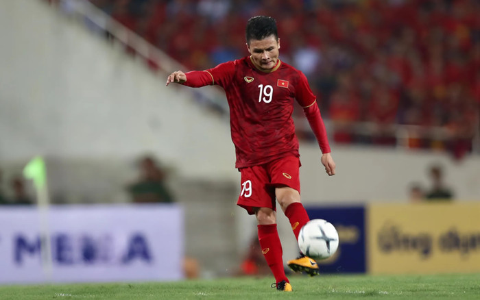 Đẳng cấp của siêu sao Quang Hải! Ảnh 2