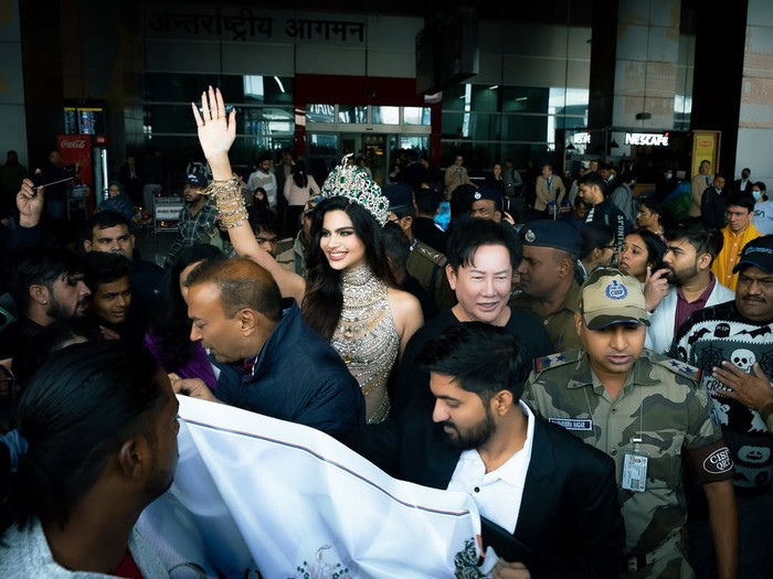 Tân Miss Grand International trở về quê nhà Ấn Độ sau gần 2 tháng đăng quang.