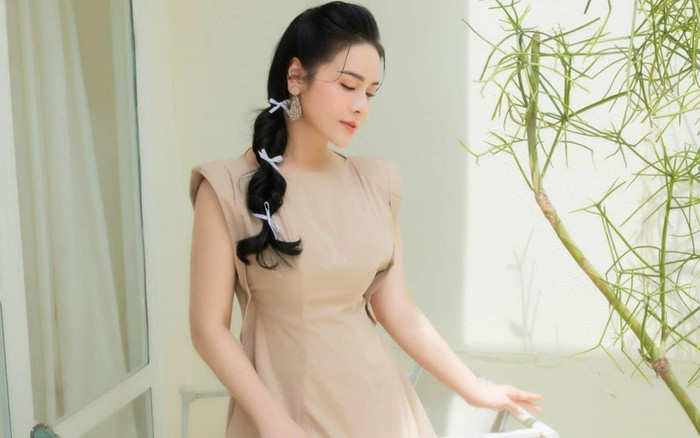 Nhật Kim Anh quyết định công khai 'người mới' Ảnh 2