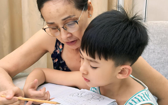 Hé lộ mối quan hệ giữa Thuý Diễm và mẹ chồng Ảnh 2