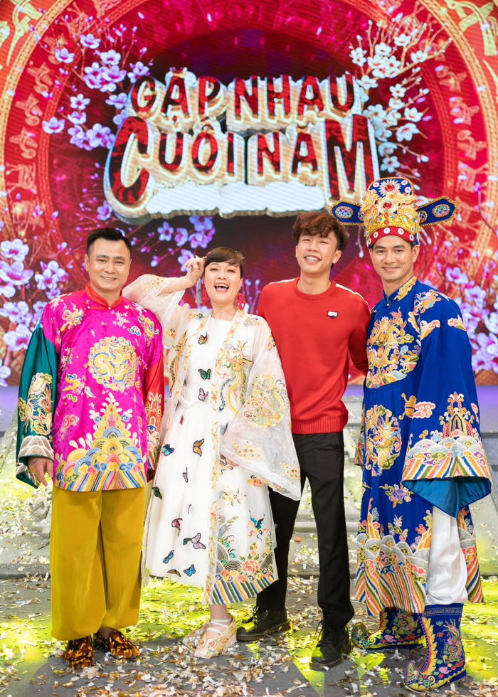 Dàn diễn viên quen mặt của Táo Quân. Ảnh: FBNV