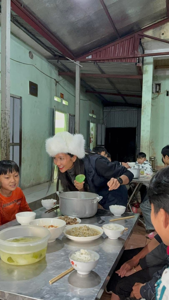 Hoạt động mới nhất của Hoa hậu H'Hen Niê gây chú ý Ảnh 1